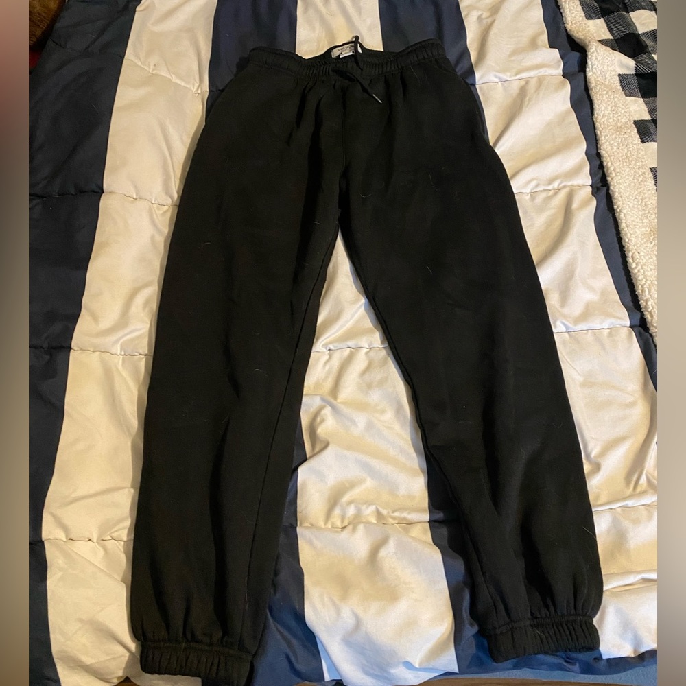 Black sweat pants